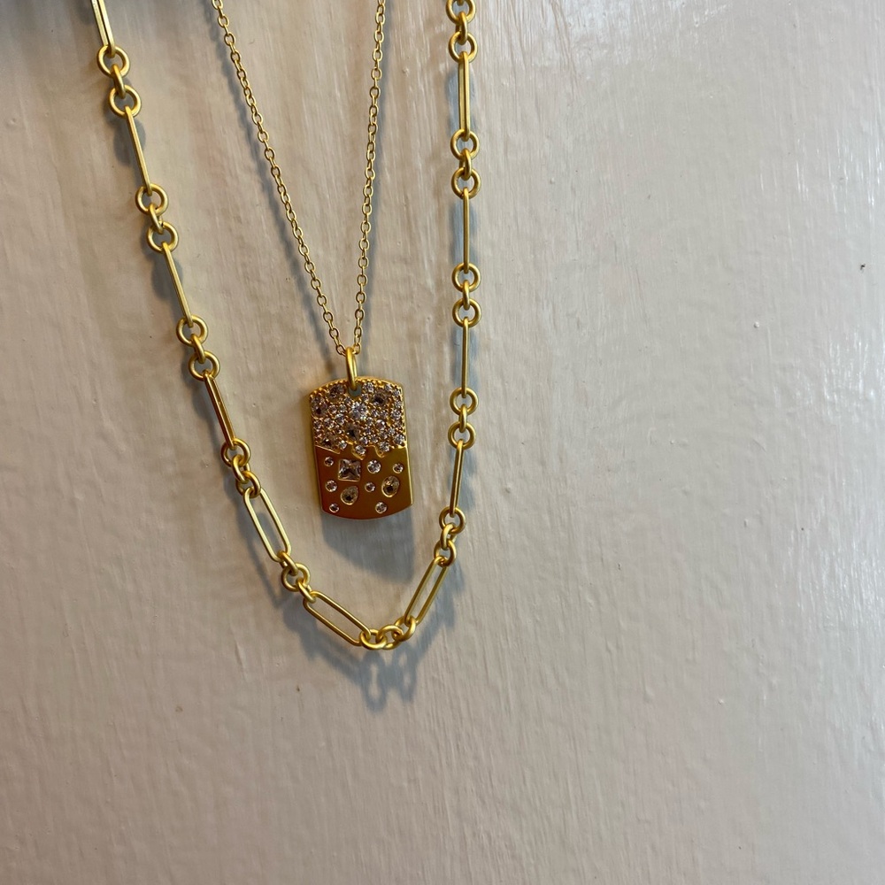 Beautiful 2 layer gold necklace